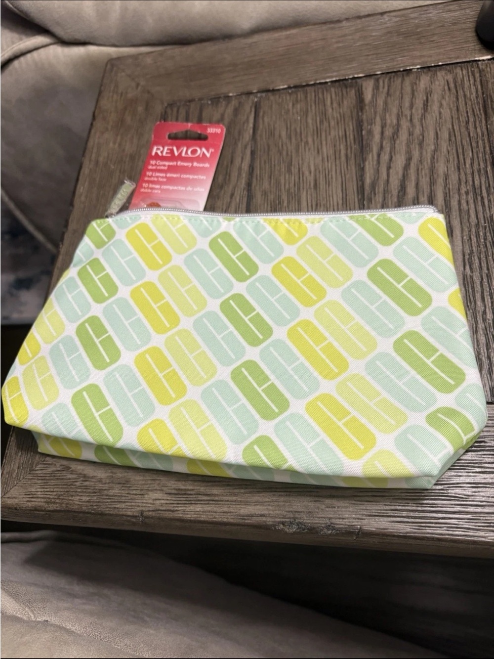 Clinique Makeup Bag C print with new nail files nwot
